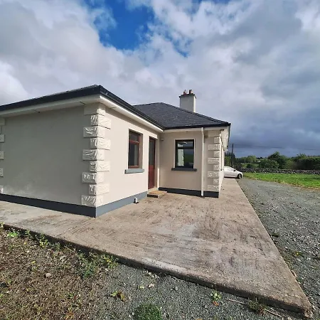 Charming 3br Country Near Swinford Cloonlara